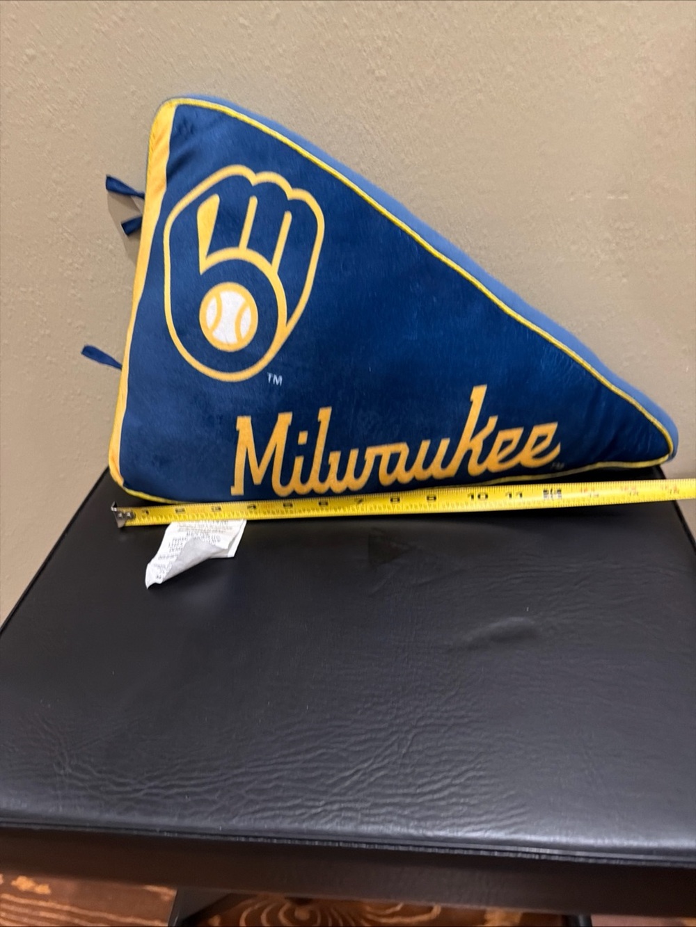 NWT MLB Milwaukee Brewers Pendant Flag Throw Pillow Baseball Blue Gold Plushete